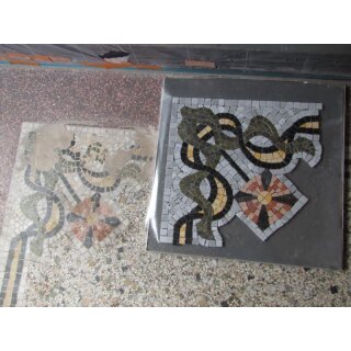 Eckornament 2 Mosaiksteine 2x2 cm - Kanten gebrochen